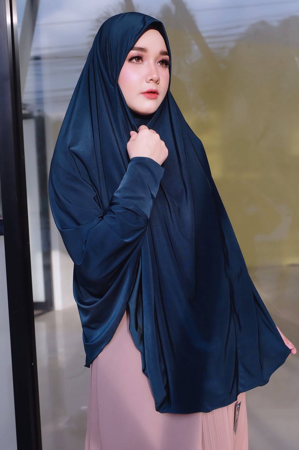 hijab ฮิญาบผรั่งเศสมีแขน รุ่นนี้สะดวกมากๆใส่ง่ายใส่สวยดูดี เปิด-ปิดหน้าได้ มีแขนในตัวผ้าคริสตัลเกรดA ใส่สบายไม่ร้อน