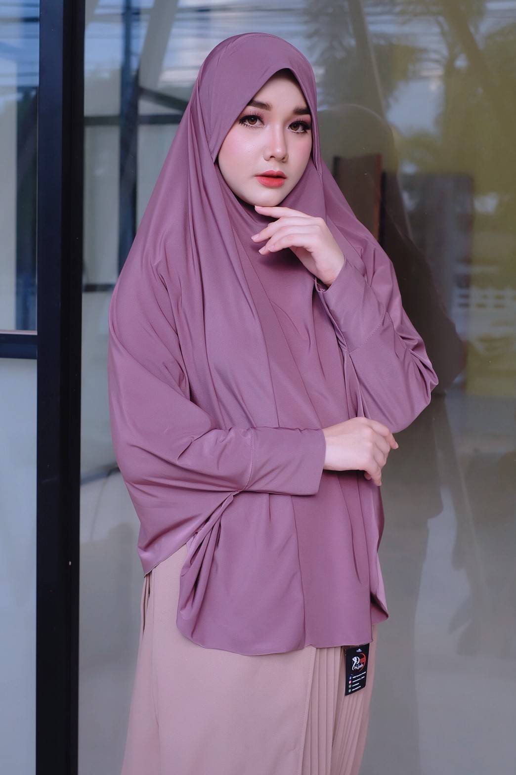 hijab ฮิญาบผรั่งเศสมีแขน รุ่นนี้สะดวกมากๆใส่ง่ายใส่สวยดูดี เปิด-ปิดหน้าได้ มีแขนในตัวผ้าคริสตัลเกรดA ใส่สบายไม่ร้อน