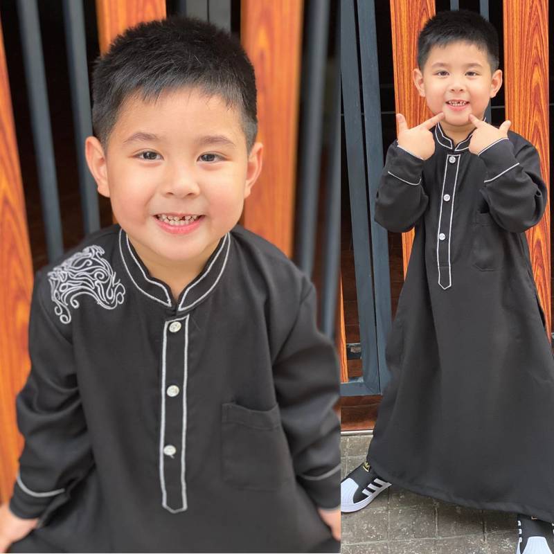 ชุดโต๊ปเด็กชาย (Thawb)