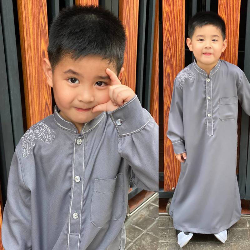 ชุดโต๊ปเด็กชาย (Thawb)