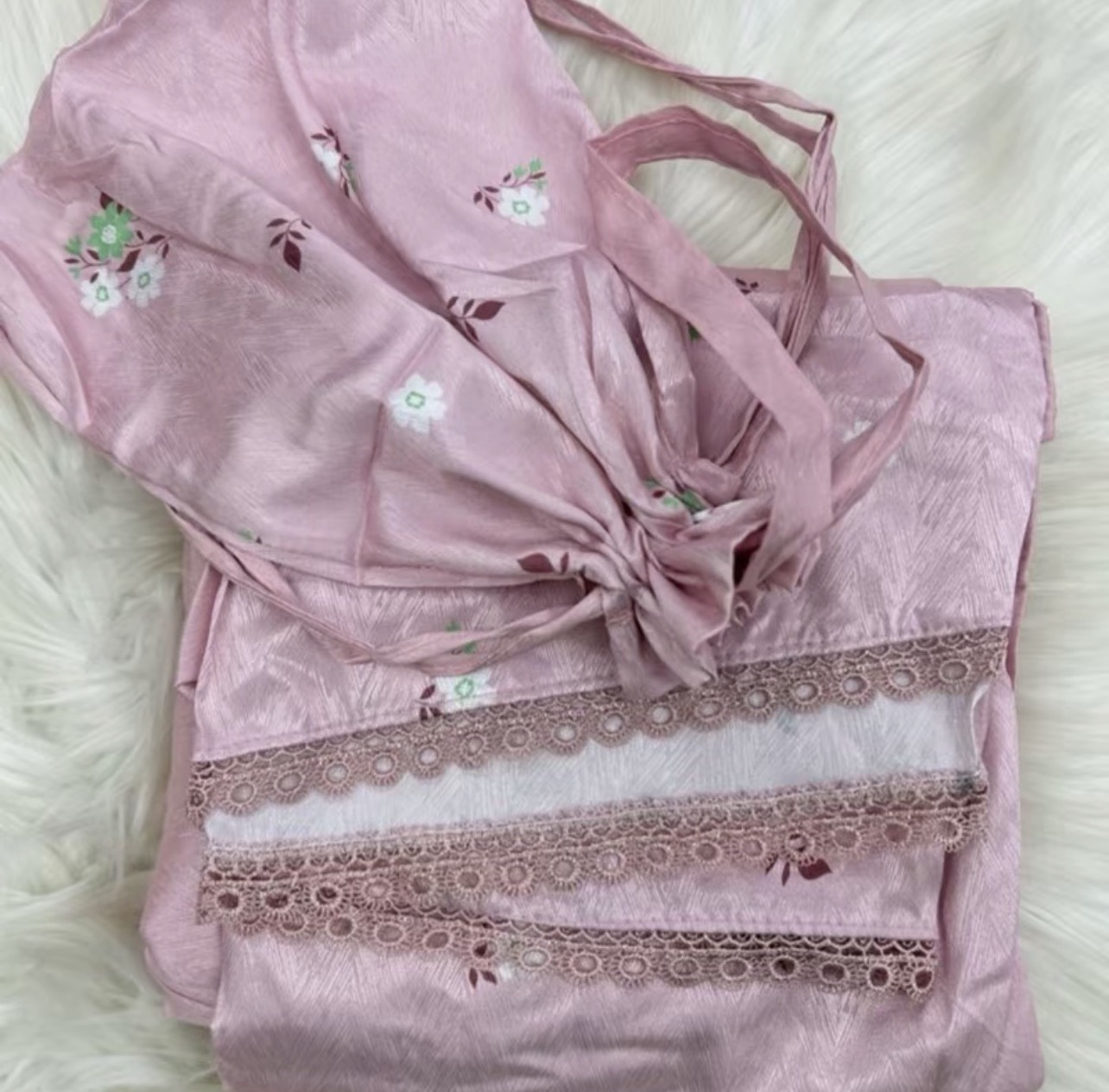 ชุดละหมาด ตะละกงพร้อมส่ง TELEKON SETERA JACQUARD รุ่น Bilqis