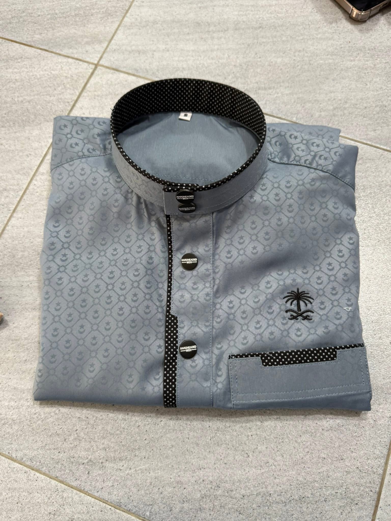 เสื้อโต๊ปผ้าอัดลาย  มีS M L XL พร้อมส่ง