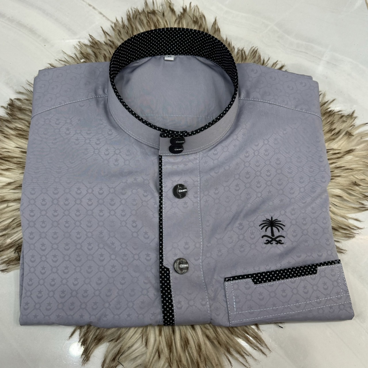 เสื้อโต๊ปผ้าอัดลาย  มีS M L XL พร้อมส่ง