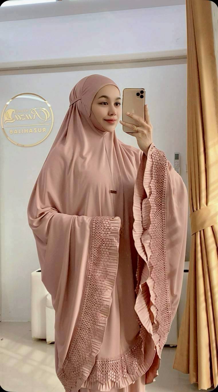 Talakong ตะละกงพกพา ผ้าละหมาดนำเข้า ชุดะละหมาด รุ่นLAILA  อัดพลีท แต่งลูกไม้