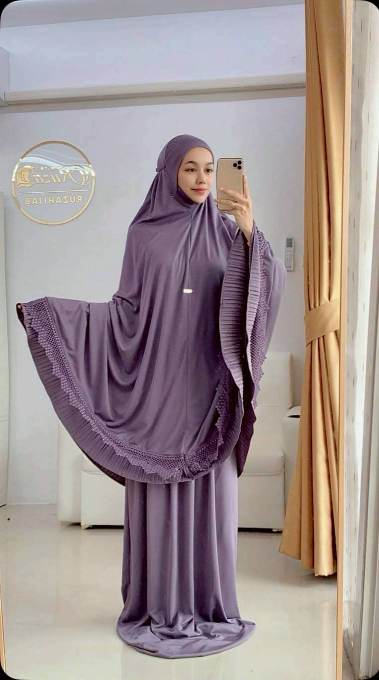 Talakong ตะละกงพกพา ผ้าละหมาดนำเข้า ชุดะละหมาด รุ่นLAILA  อัดพลีท แต่งลูกไม้