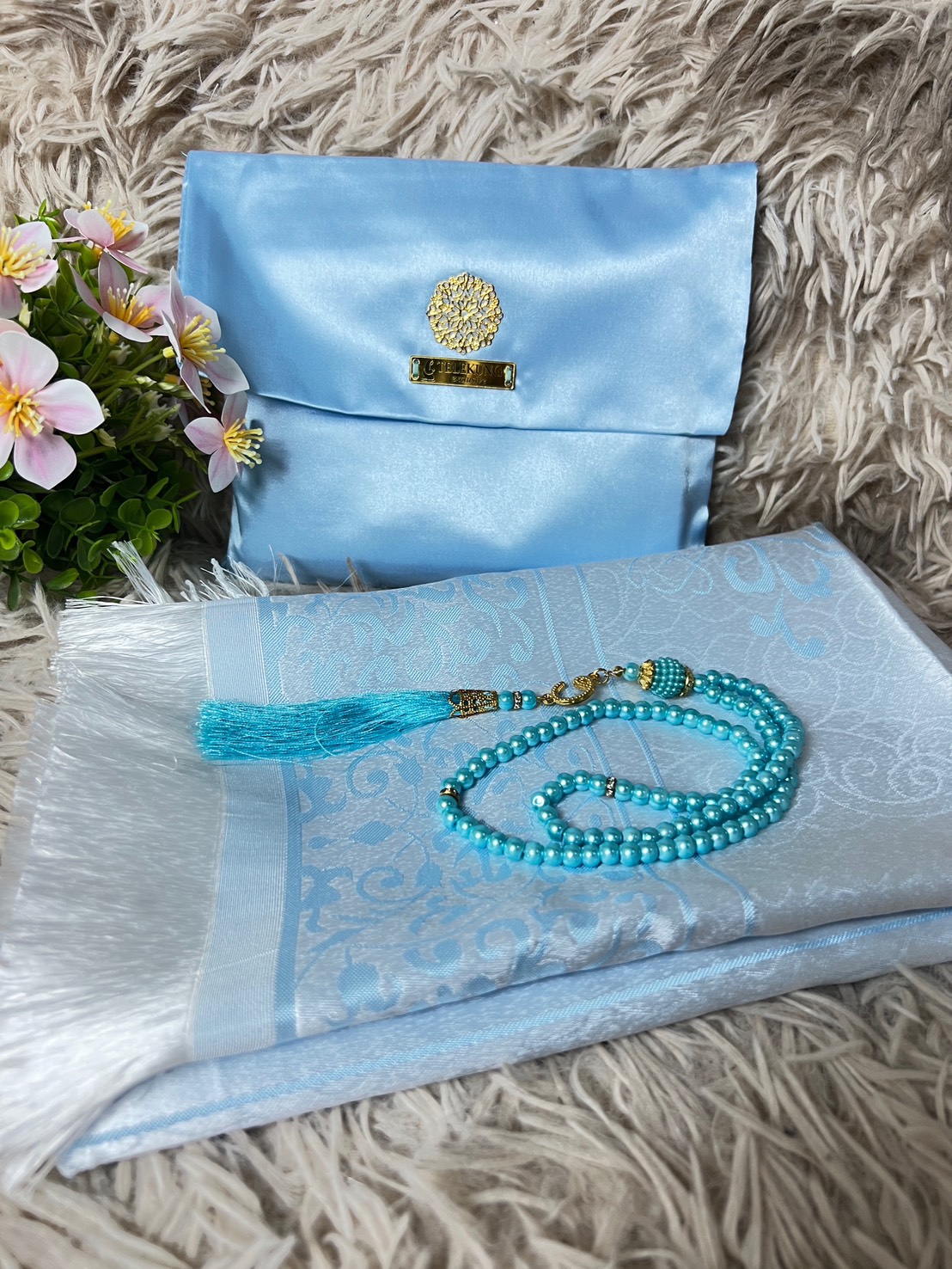 ผ้าปูละหมาดพกพาพร้อมส่ง sajadahtravel ซื้อ1 ได้ 3 พรมปูละหมาด ผ้าละหมาดพกพา ขนาด70x110cmพร้อมส่ง  มีกระเป๋าสำหรับพกพาและตัสเปี๊ยะ