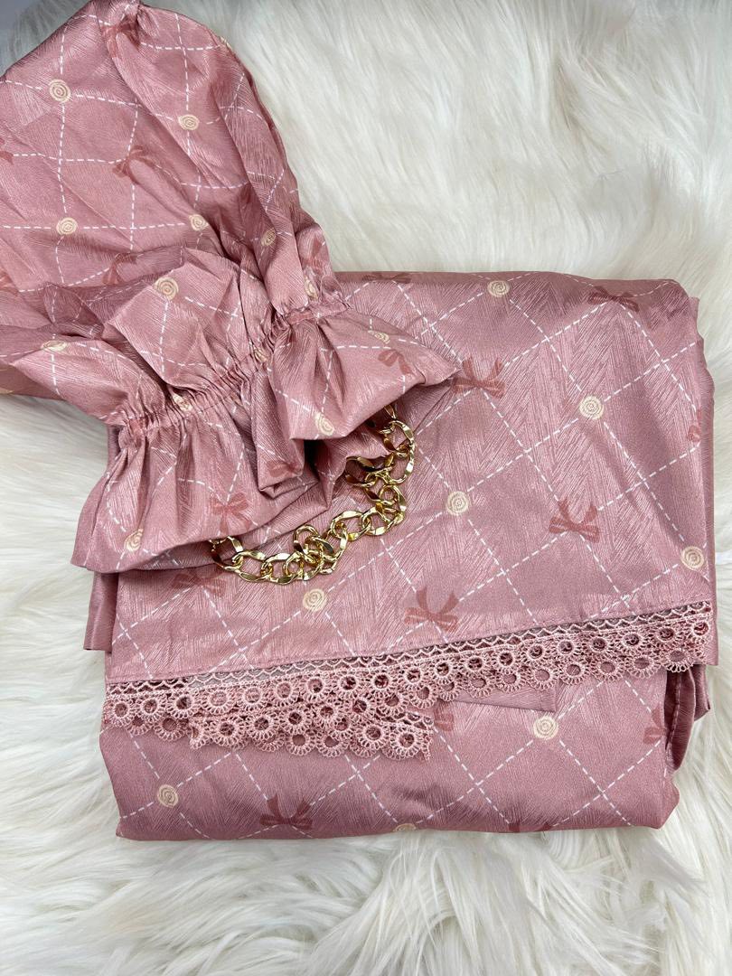 ตะละกงพกพา ชุดละหมาดราคาถูก เนื้อผ้าซาตินผ้าลื่นเย็นใส่สบายไม่ร้อน มาพร้อมกระเป๋าพกพาสีเข้าชุด พร้อมส่ง